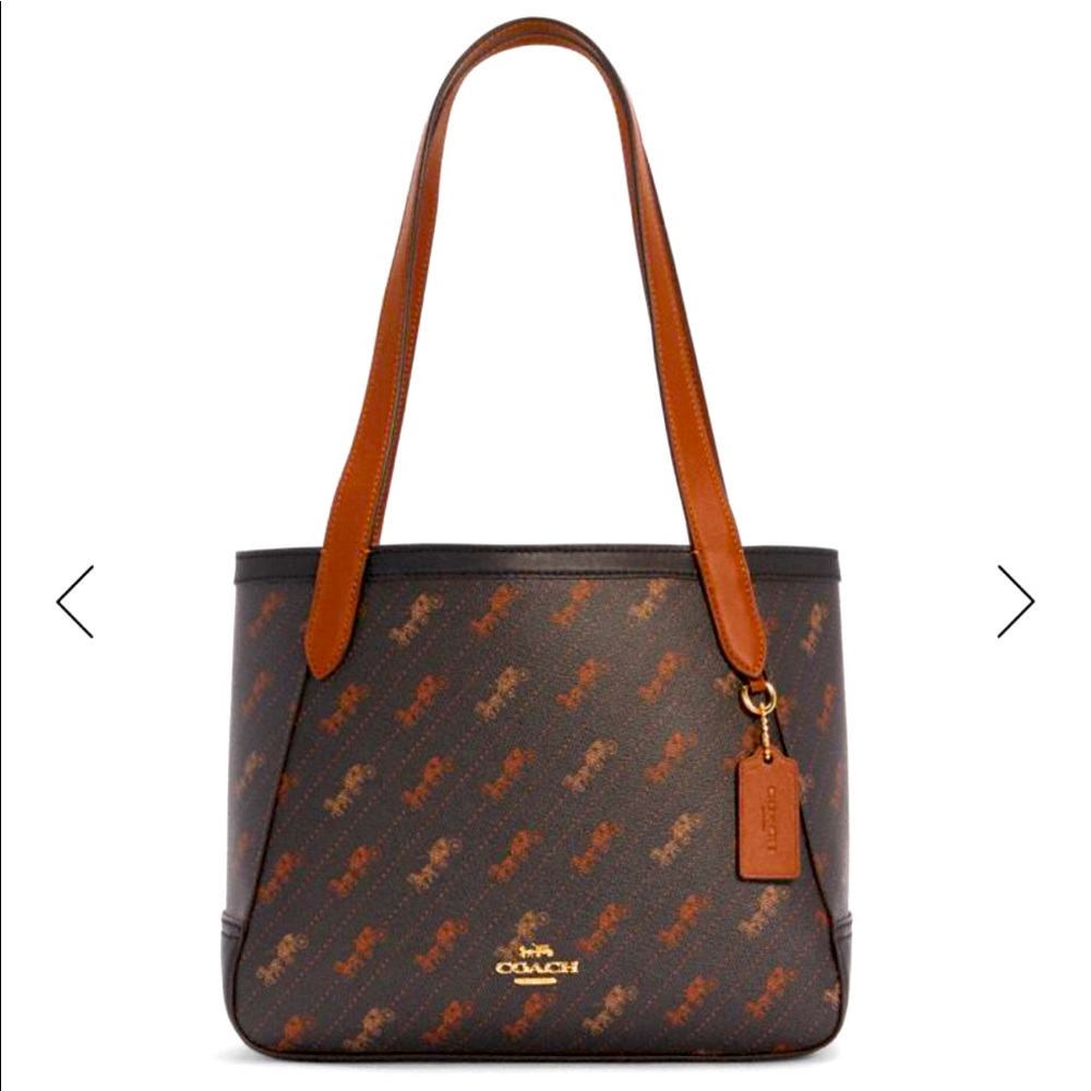 SOLD❗️COACH 👜 Horse And Carriage Tote